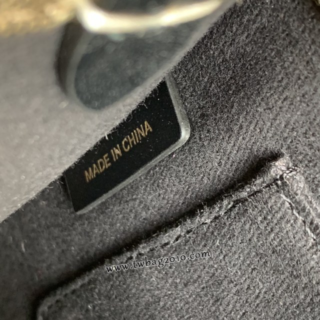 Burberry專門店新款經典格紋帆布斜挎包 巴寶莉男女通用款肩背包 yxb1334